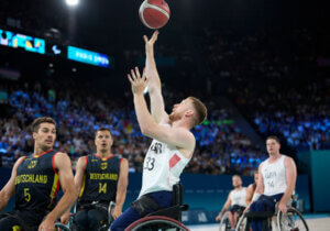 Ben Fox shooting during Great Britain vs Germany in the Mens Wheelchair Basketball Men's Preliminary Round Group A, Game 1 on day 1 at the Paris 2024 Paralympic Games.