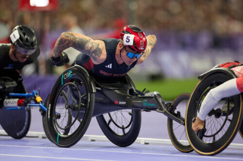 31st August, 2024, Paris, France. Para Athletics Men's 5000m - T54 Final at the Stade de France. Daniel ROMANCHUK of USA, Marcel HUG of Switzerland, Faisal ALRAJEHI of Kuwait, MA Zhuo of China, Saichon KONJEN of Thailand, Xingchuan LUO of China, Brent LAKATOS of Canada, David WEIR of Great Britain, Brian SIEMANN of USA and Putharet KHONGRAK of Thailand. On day 3 of the Paris 2024 Paralympic Games. Credit Roger Bool /